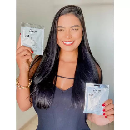 Step-by-step application of Aegla Pro Shower Keratin Mask for smooth and shiny hair